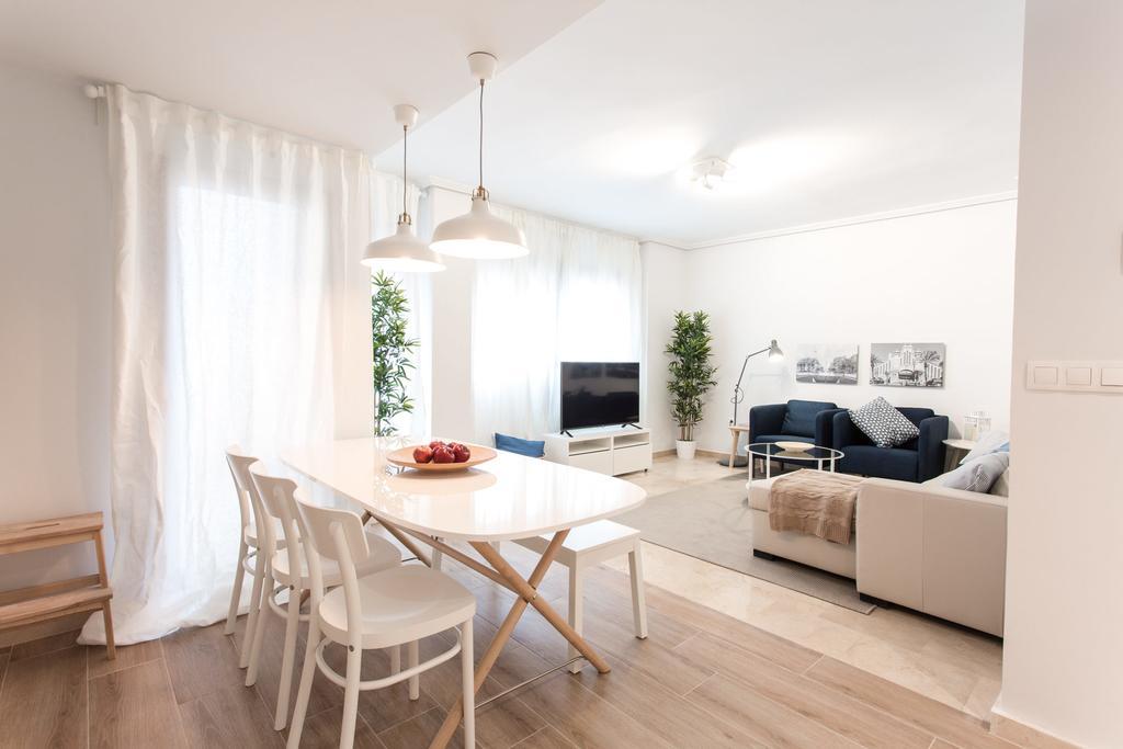 The Lucky Flats - Pintor Sorolla Apartment Alicante Luaran gambar